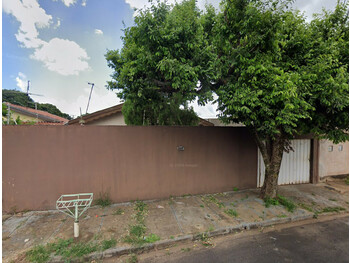 Casa em leilão - Rua Júlio Prestes, 718 - Araçatuba/SP - Opea Securitizadora S/A | Z36289