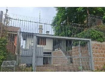 Casa em leilão - Rua Hipólito da Costa, 386 - Porto Alegre/RS - Itaú Unibanco S/A  | Z36615