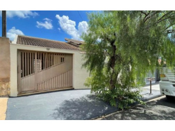 Casa em leilão - Rua Milton Simonetti Trench, 835 - Matão/SP - Banco Bradesco S/A | Z36637