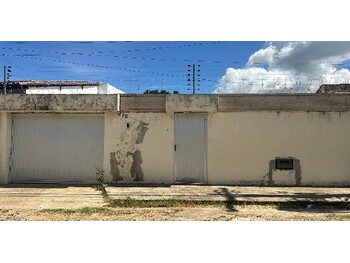 Casa em leilão - Rua Luis Gregório da Paz, 410 - Campo Maior/PI - Banco Santander Brasil S/A | Z36431
