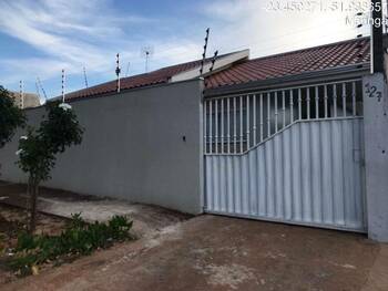 Casa em leilão - Rua Pioneira Maria Josefa de Araújo, 137 - Maringá/PR - Banco Santander Brasil S/A | Z36650