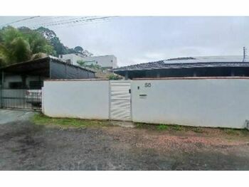 Casa em leilão - Rua Mondaí, 50 - Blumenau/SC - Itaú Unibanco S/A  | Z36463