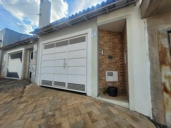 Casa em leilão - Rua Pioneiro Rafael Mollez, 46 - Tupã/SP - Banco Santander Brasil S/A | Z36650