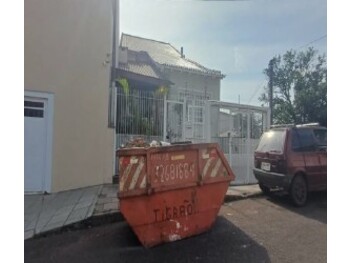 Casa em leilão - Rua Patrício de Matos Fernandes, 30 - Porto Alegre/RS - Banco Bradesco S/A | Z36725