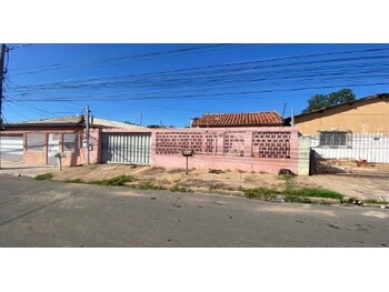 Casa em leilão - Rua Oitenta e Dois, s/nº - Cuiabá/MT - Banco Bradesco S/A | Z36637