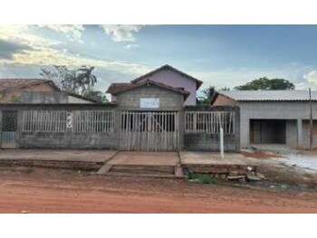 Casa em leilão - Avenida Manduri, 220 - Mãe do Rio/PA - Itaú Unibanco S/A  | Z36615