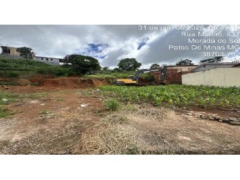 Terrenos e Lotes em leilão - Rua Marfim, s/nº - Patos de Minas/MG - Banco Bradesco S/A | Z36557