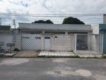 Casa em leilão - Rua Beco Boraris, 36 - Manaus/AM - Banco Santander Brasil S/A | Z36886
