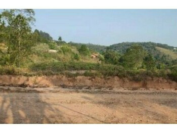 Terreno em leilão - Avenida João Messias, s/n - Jarinu/SP - Itaú Unibanco S/A  | Z37067