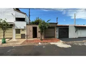 Rua Paranaguá, 1558 - Ipiranga, Ribeirão Preto/SP