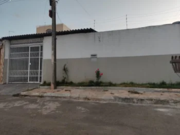 Casa em leilão em Valparaiso De Goias