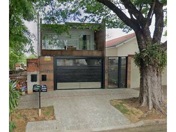 Casa em leilão - Rua Valparaíso, 510 - Maringá/PR - Banco Santander Brasil S/A | Z36751