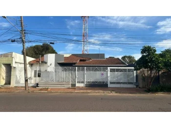 Casa Campo Grande / MS - Vila Taveirópolis Rua Albert Sabin,  122