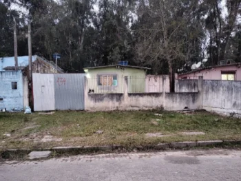 Casa Pelotas / RS - Parque do Obeliso Rua Gomercindo Carvalho, 434 2