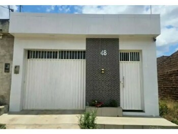 Casa em leilão - Rua Katia Aparecida Bezerra Silva, 48 - Toritama/PE - Itaú Unibanco S/A  | Z37067