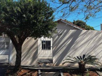  em leilão - Rua Generoso Leite, 823 - Campo Grande/MS - Banco Santander Brasil S/A | Z37015