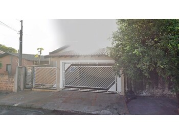 Casa em leilão - Rua Araraquara, 272 - Assis/SP - Banco Daycoval S/A | Z36863