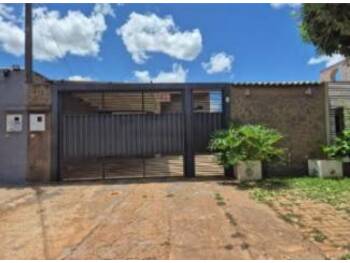 Casa em leilão - Rua Manoel Amaro de Matos, 1765 - Dourados/MS - Banco Santander Brasil S/A | Z36751