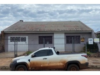  em leilão - Rua Vicente Manoel de Deus, 147 - Santo Ângelo/RS - Banco Bradesco S/A | Z36881