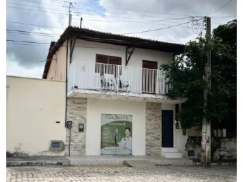 Casa em leilão em Lucrecia