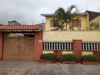Foto de em leilão - Rua Expedicionário Tenente João Cavalcante De Albuquerque, 41 - Peruíbe/SP - Banco Santander Brasil S/A | Z37015LOTE076
