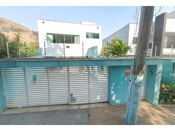 Casa em leilão - Rua Doutor Rajahne Pedro Equi, 198 - Nova Iguaçu/RJ - Itaú Unibanco S/A  | Z36671