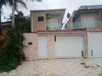 Casa em leilão - Rua Prudente de Moraes, 1179 - Peruíbe/SP - Banco Santander Brasil S/A | Z36886
