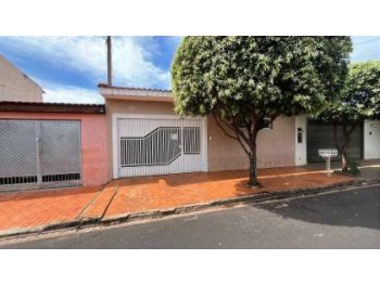  em leilão - Rua José Mabtum, 81 - Ribeirão Preto/SP - Banco Santander Brasil S/A | Z37015