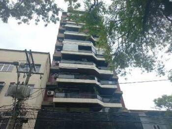 Apartamentos e Flats em leilão - Avenida Almirante Ary Parreiras, 406 - Niterói/RJ - Banco Santander Brasil S/A | Z36751