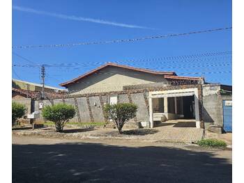 Casa em leilão - Av Getulio Vargas, s/n - Edéia/GO - Banco Santander Brasil S/A | Z36751