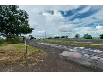 Rodovia João Baptista Cabral Rennó, s/n - Santa Cruz do Rio Pardo, SP.