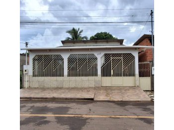  em leilão - Rua Tupi Guarani, 153 - Rio Branco/AC - Banco Santander Brasil S/A | Z37273