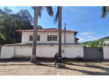  em leilão - Alameda Herminia Mangia De Carvalo, 150 - São Lourenço/MG - Banco Santander Brasil S/A | Z37180