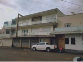  em leilão - Avenida Paranaíba, 521 - Monte Carmelo/MG - Banco Santander Brasil S/A | Z37273