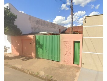 Casa em leilão - Rua Doutor Francisco Villela, 483 - Araçatuba/SP - Tribunal de Justiça do Estado de São Paulo | Z37232