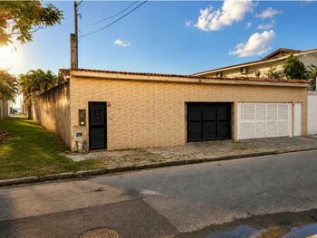 Imagem do imóvel Leilão judicial de Casa em Guarujá/SP - Jardim Virgínia