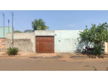 Casa em leilão - Rua Roncador, s/n - Montes Claros de Goiás/GO - Banco Santander Brasil S/A | Z37180