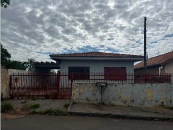  em leilão - Rua Pará, 321 - Jaguapitã/PR - Banco Santander Brasil S/A | Z37273