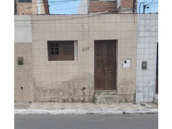  em leilão - Rua Severino Felix, 247 - Bezerros/PE - Banco Santander Brasil S/A | Z37273