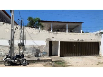  em leilão - Rua Adelino Serra, 31 - Fortaleza/CE - Banco Santander Brasil S/A | Z37180