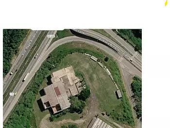 Foto de Imóvel comercial na Rodovia Armando Salles, 3151 - Leilão em Itapecerica da Serra/SP