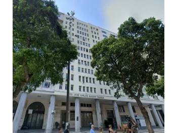 Imóvel comercial em leilão em Rio De Janeiro