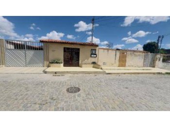  em leilão - Rua Maguari, 263 - Feira de Santana/BA - Banco Santander Brasil S/A | Z37180