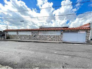  em leilão - Rua Carvoeiro, 60 (antigo 762) - Manaus/AM - Banco Bradesco S/A | Z37198