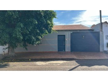  em leilão - Rua Maceió, 102 - Campo Grande/MS - Banco Santander Brasil S/A | Z37273