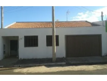 Casa em leilão em Buritizal