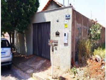 Casa em leilão - Rua Dejaniro Sebastião de Paula, 79 - Ituiutaba/MG - Creditas Soluções Financeiras Ltda | Z37269