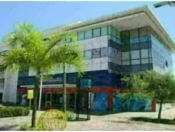 Imóvel comercial em leilão em Rio De Janeiro