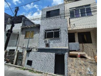  em leilão - Rua Professor Ascendino Bispo dos Anjos, 257 - Salvador/BA - Banco Santander Brasil S/A | Z37180