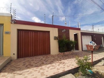  em leilão - Rua Joel Lobo De Brito, 232 - Juazeiro do Norte/CE - Banco Santander Brasil S/A | Z37273